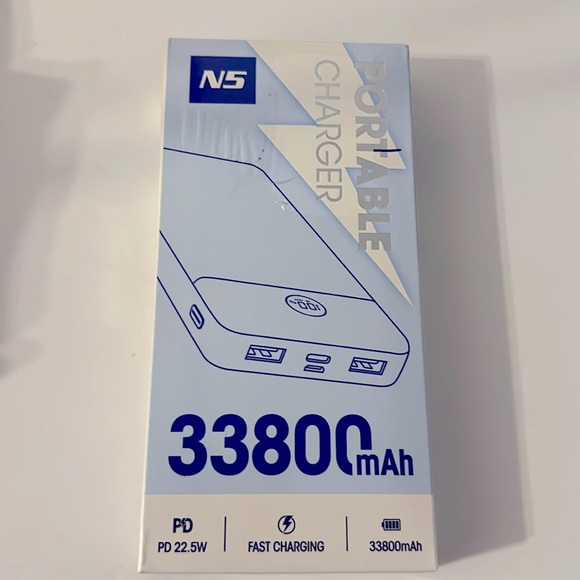 N5 Portable Charger Portable Charger 33800 mAh‎ Fast Charging - Picture 1 of 4